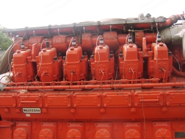 Waukesha, 12VAT25GL, 1991, 2450 kVA, 50 Hz, Gas Fired, Open Generator