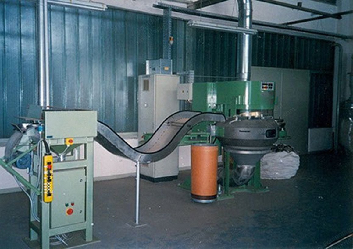 Trutzschler, Cottonizing Line for Flax and Line Fibre, 1995, with Neumag NCM 600 Fibrecutter, 2x DK760 Flat Cards, Luwa Balepress