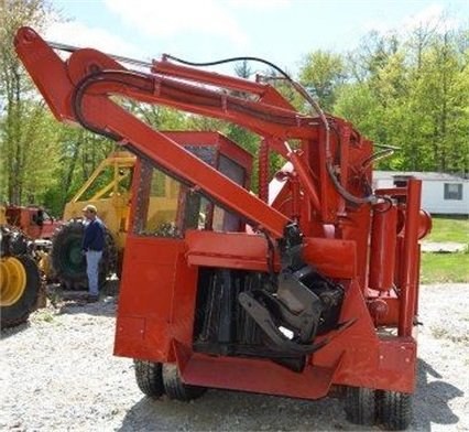 Morbark, 16, 1994, Whole Tree Chipper, Caterpillar Diesel Engine, Morlift Loader with Rotobec Grapple