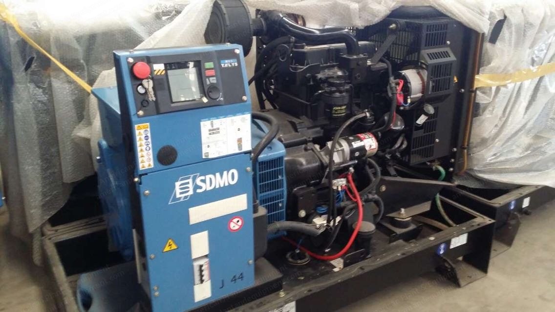 Sdmo, T12K, 2011, 10 kW, 50 Hz, Mitsubishi S3L2-SD Engine, Silent Type