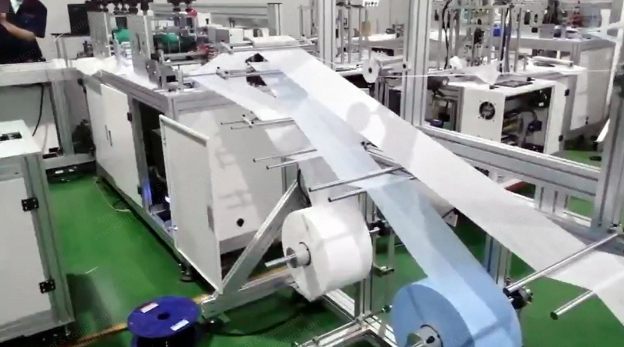 NovaStar, Fully Automatic Face Mask Making Machine, New, 100 pcs/min, 3 Layers