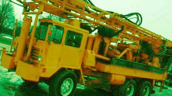 Portadrill, TG600, 1974, 30,000 lb Pulldown, Detroit 6V71 Deck Engine, Mounted on Crane Carrier