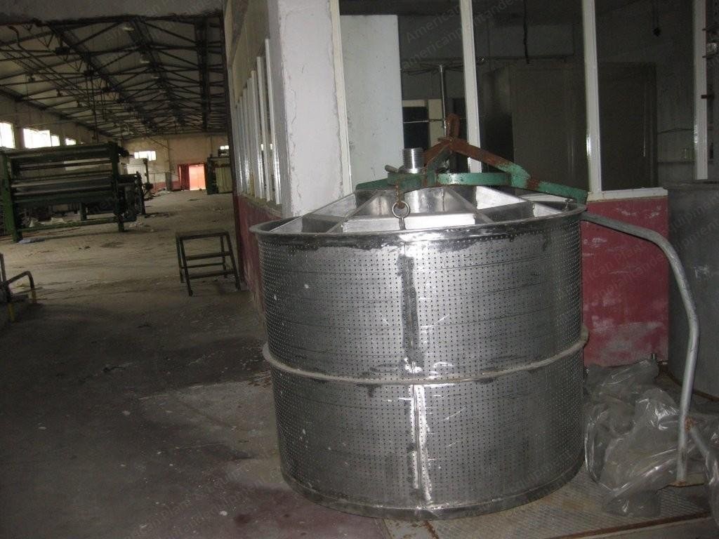 Fongs, 2002, High Temperature High Pressure Yarn Dyeing Machines, 9-Machine Package, 50kg to 300kg Capacity