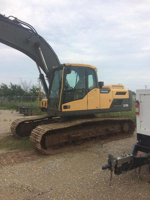 Volvo, EC220DL, 2013, 3900 Hours, Quick Connect Bucket, Rear View Camera