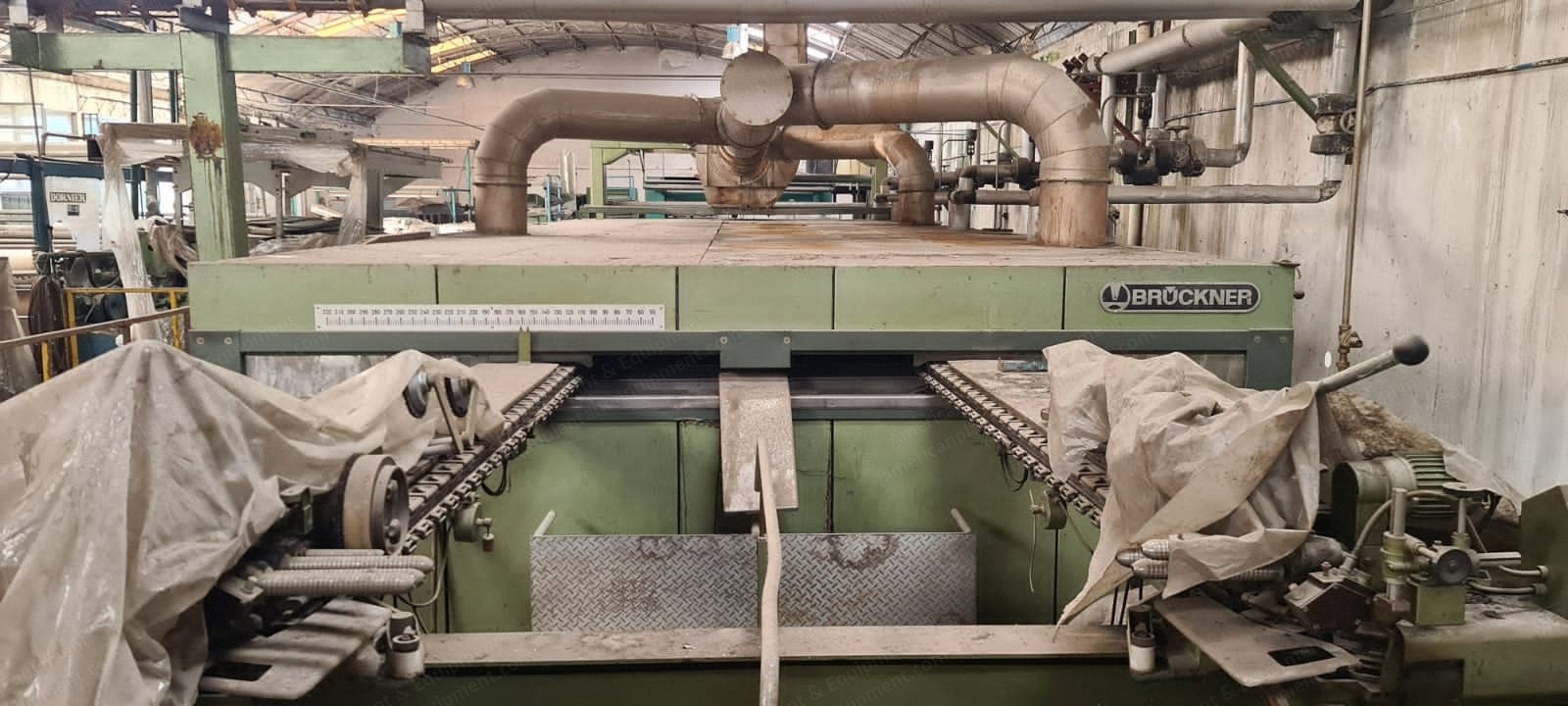 Bruckner Tenter Frame, 1989, 3200mm Working Width, 4 Chambers, Thermic Oil Heated