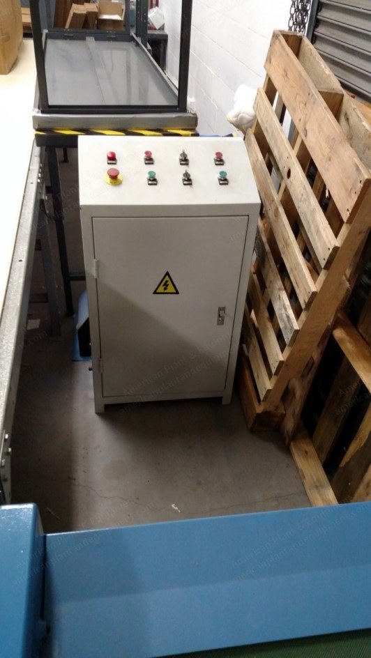 Lion, QL 007 A, 2012, Cushion Filling Machine, with Opener and Two Fillers, 150 to 180 kg/hr, 24 inch Belt
