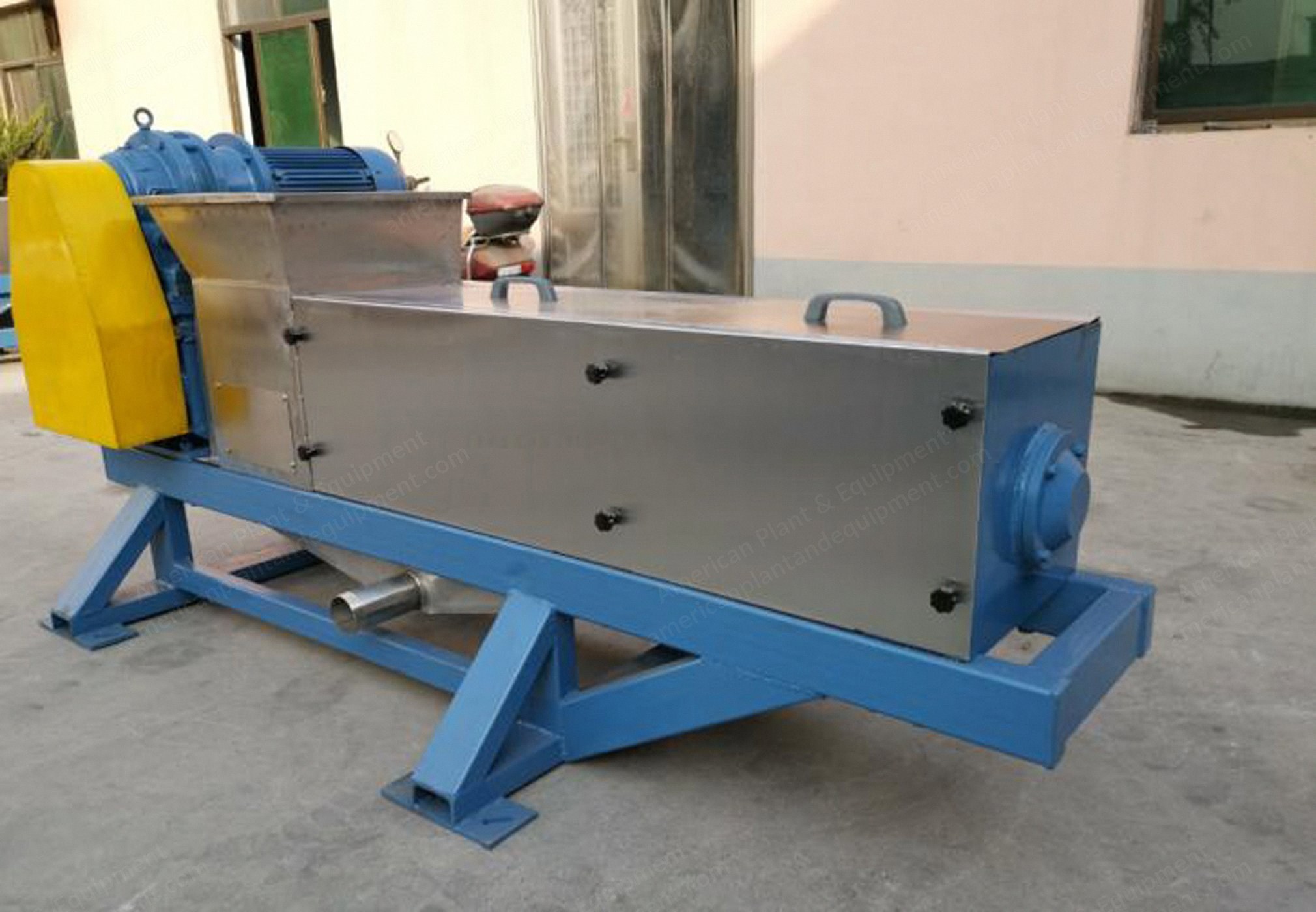 NovaStar, SE138, Dewatering Machine, Capacity 800 to 1200kg/h, 260mm Screw Diameter, 5.5kW