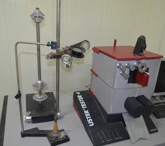 Uster, UT-4, 1998, Yarn Evenness Tester
