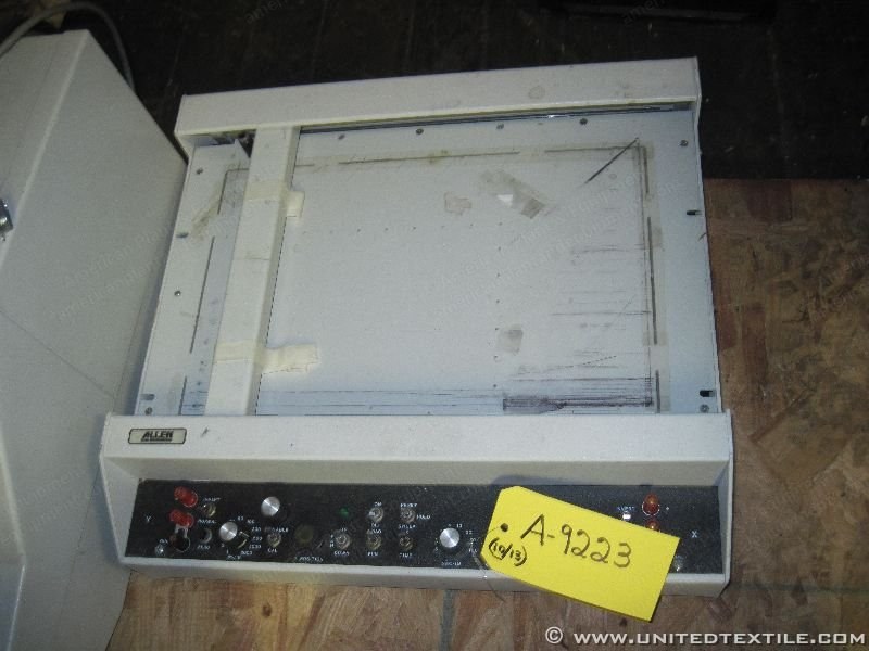 Instron, 4202, Vertical Tensile and Compression Tester, 1 kN Capacity, 48 inch Stroke