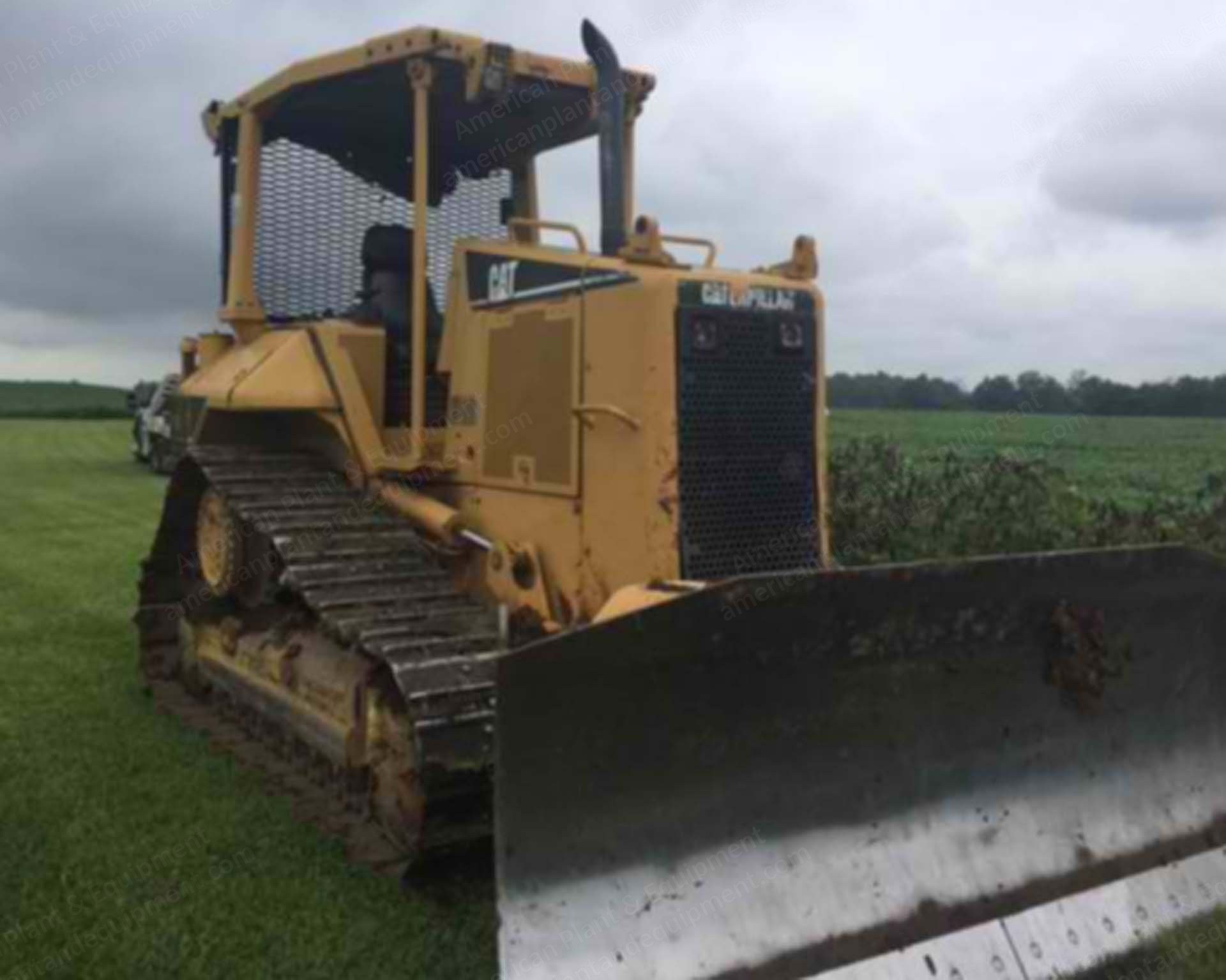 Caterpillar, D5N XL, 2004, 4650 Hours, Canopy with Heat, PAT Blade