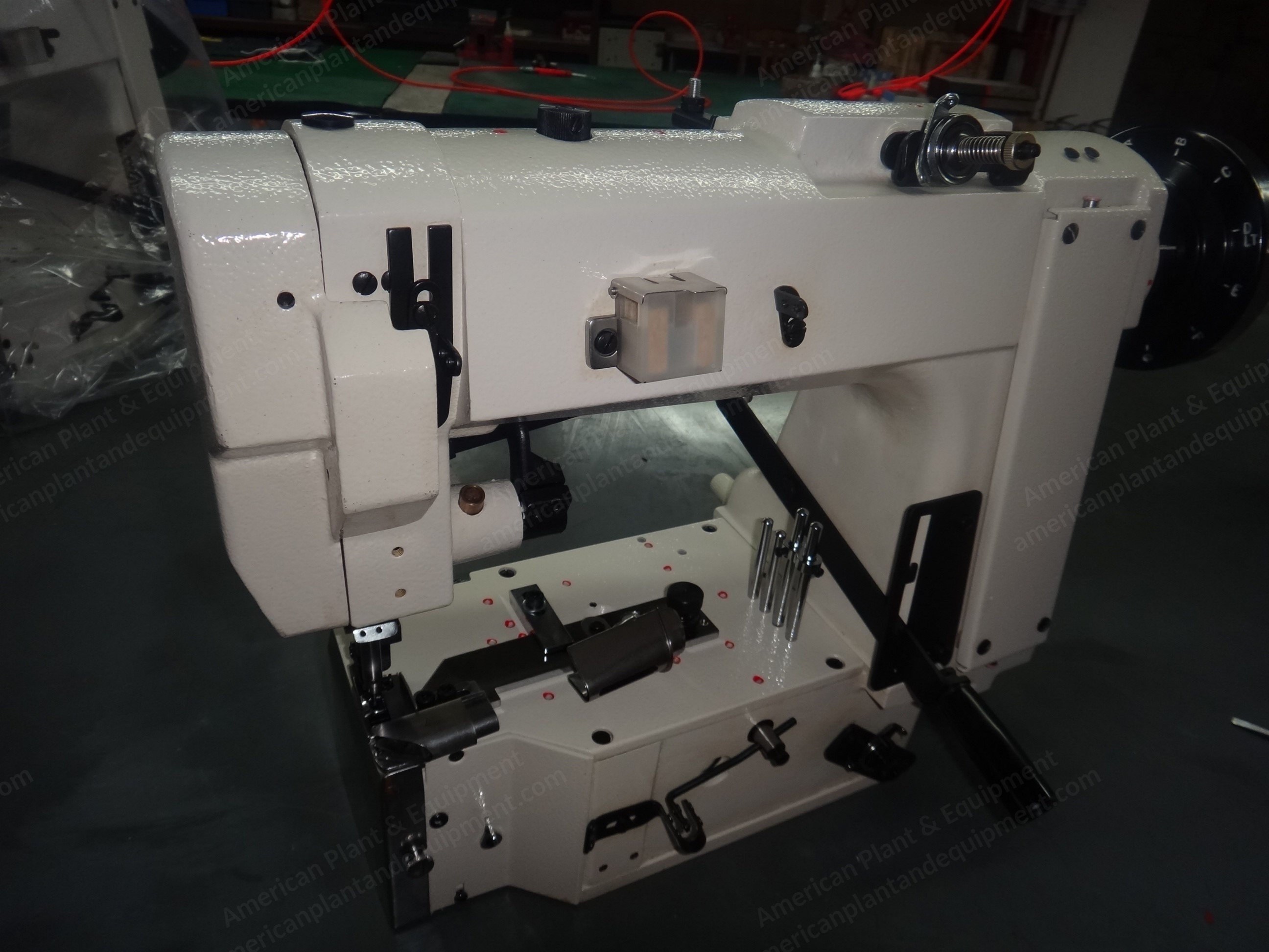Singer, 300UX5, Sew Head for Tape Edge, New
