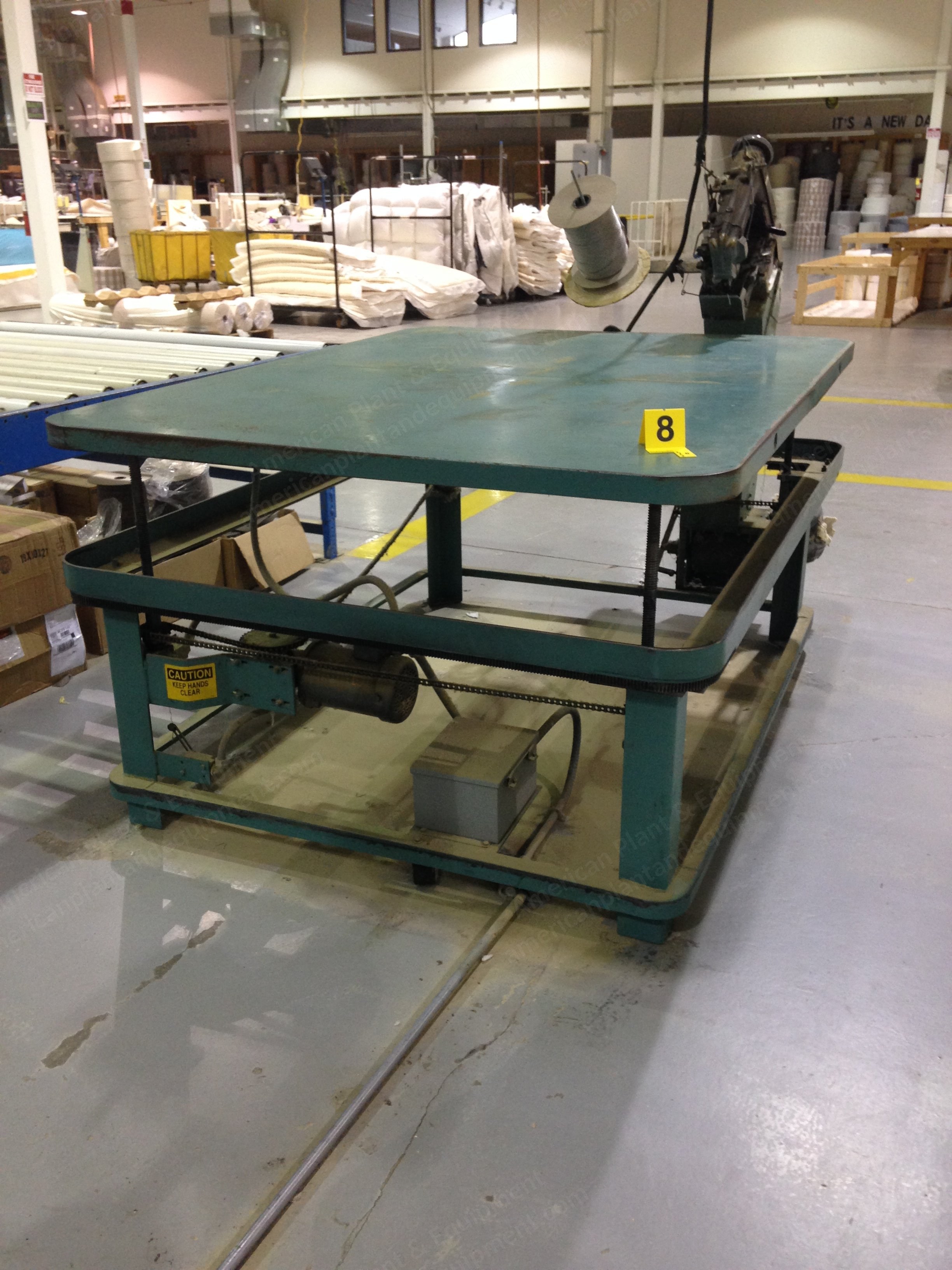 United, Tape Edge Machine, Singer 300W 104 Sewing Head, 60x80 inch Table, Overhead Current