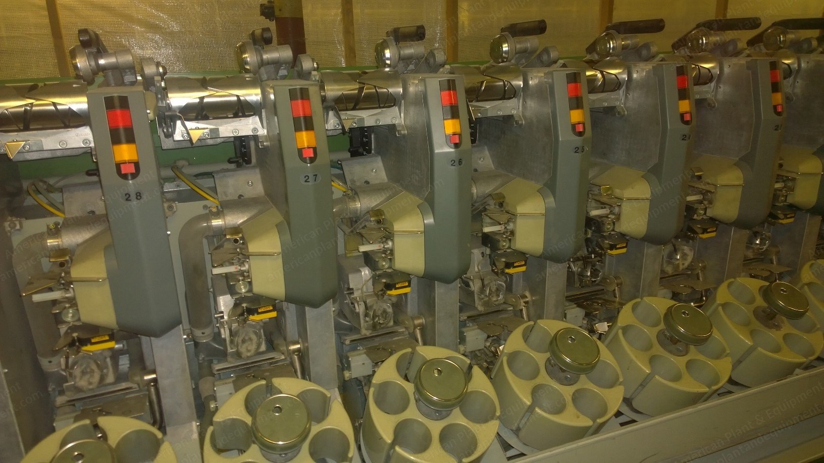 Schlafhorst, 338 RM, 1998, 50 Positions, 6" Traverse, Waxing, Loepfe Clearers