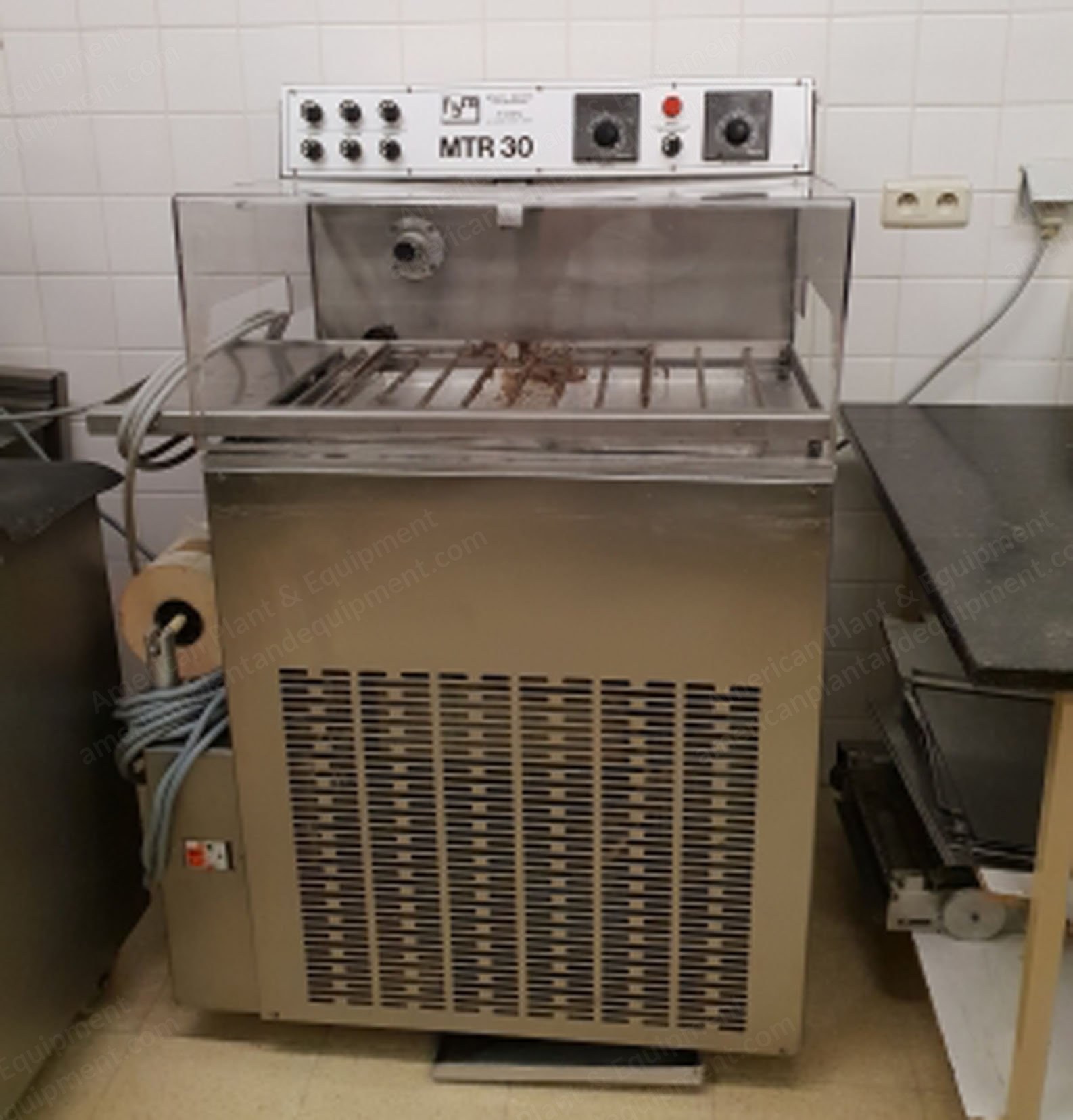 Fbm, Mtr30, Chocolate Temperer/Enrober, 30kg Tank Capacity, Paper Roll Feeder