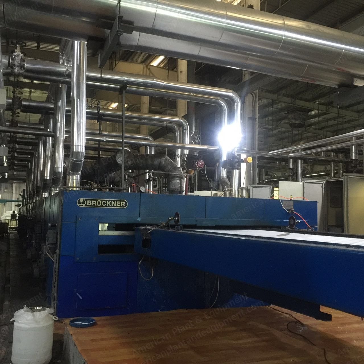 Bruckner Stenter, 2001, 2400mm Working Width, 8 Zones, Oil Heated, Vertical Chain