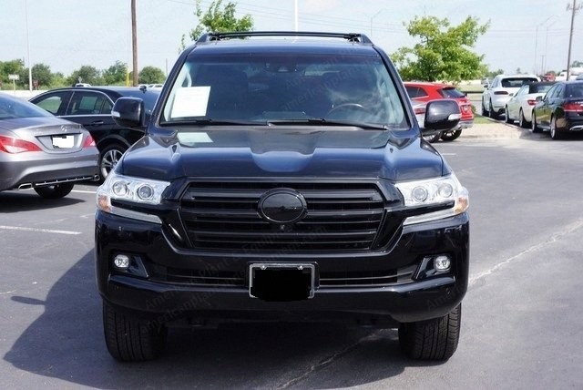 Toyota, Land Cruiser Base, 2016, V8 Engine, Automatic, Midnight Black Metallic, 13,383 Miles