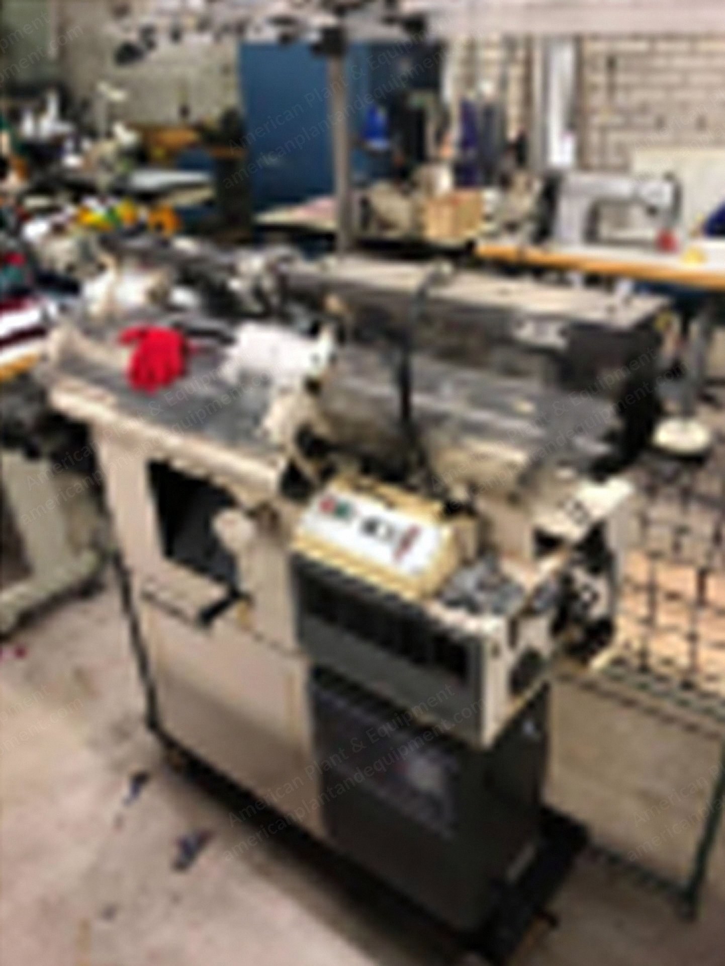 Shimatronic, AT, 1984, 7G Gauge, Children's Glove Machine, 125mm Needle Bed, 4 Feed