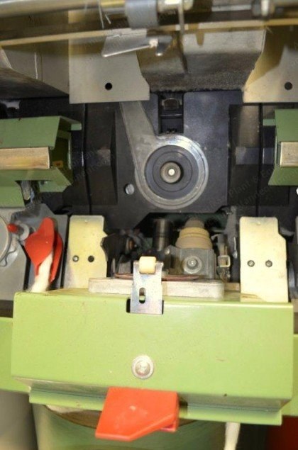 Schlafhorst, SE11, Open End Spinning Machine, 216 Rotors, Suessen SCM1 Spin Box, Waxing