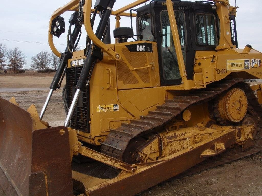 Caterpillar, D6T XL DS, 2011, Crawler Tractor, 4577 Hours, S/U Tilt Blade, 3-Shank Ripper