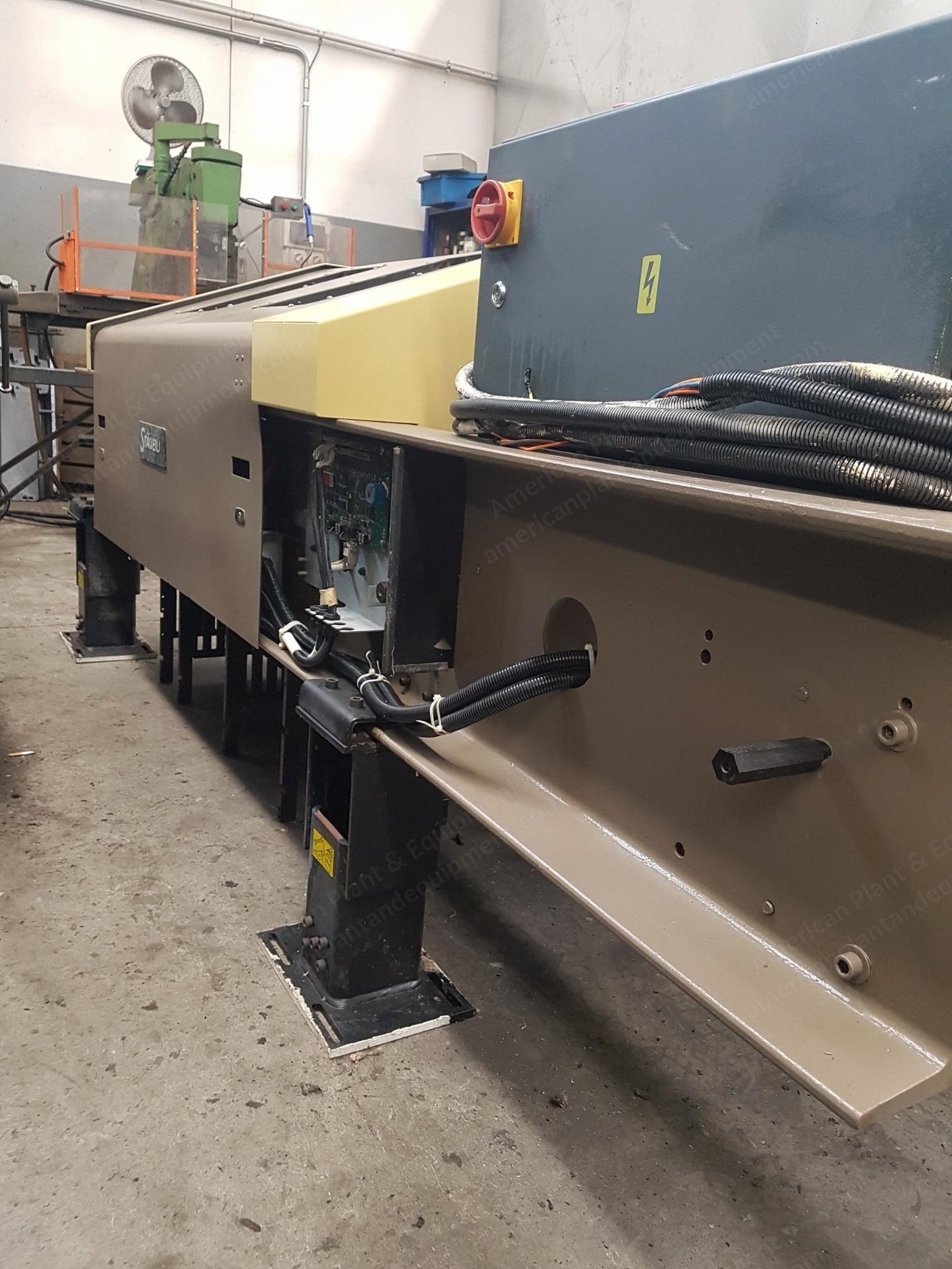 Staubli, LX 3200, 2001, Jumbo Jacquard Head, 5120 Hooks, JC5 Controller