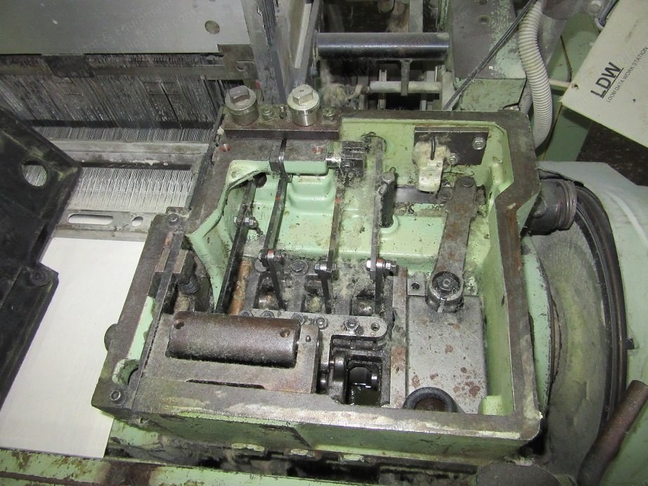 Sulzer, TW11, 2800mm Working Width, Staubli Dobby, Single Color Projectile Looms