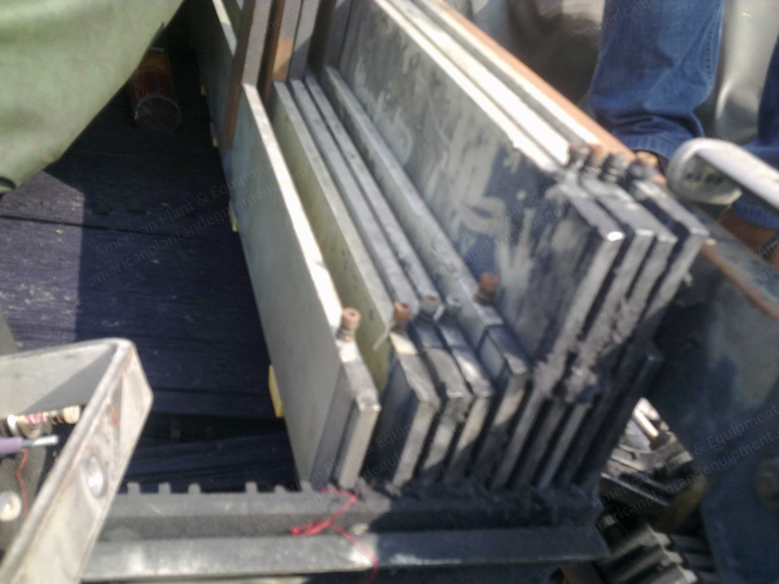 Vamatex, 401, 1995, 1900mm Reed Space, 8 Colors, Fimtessile Dobby, 2 Feeders