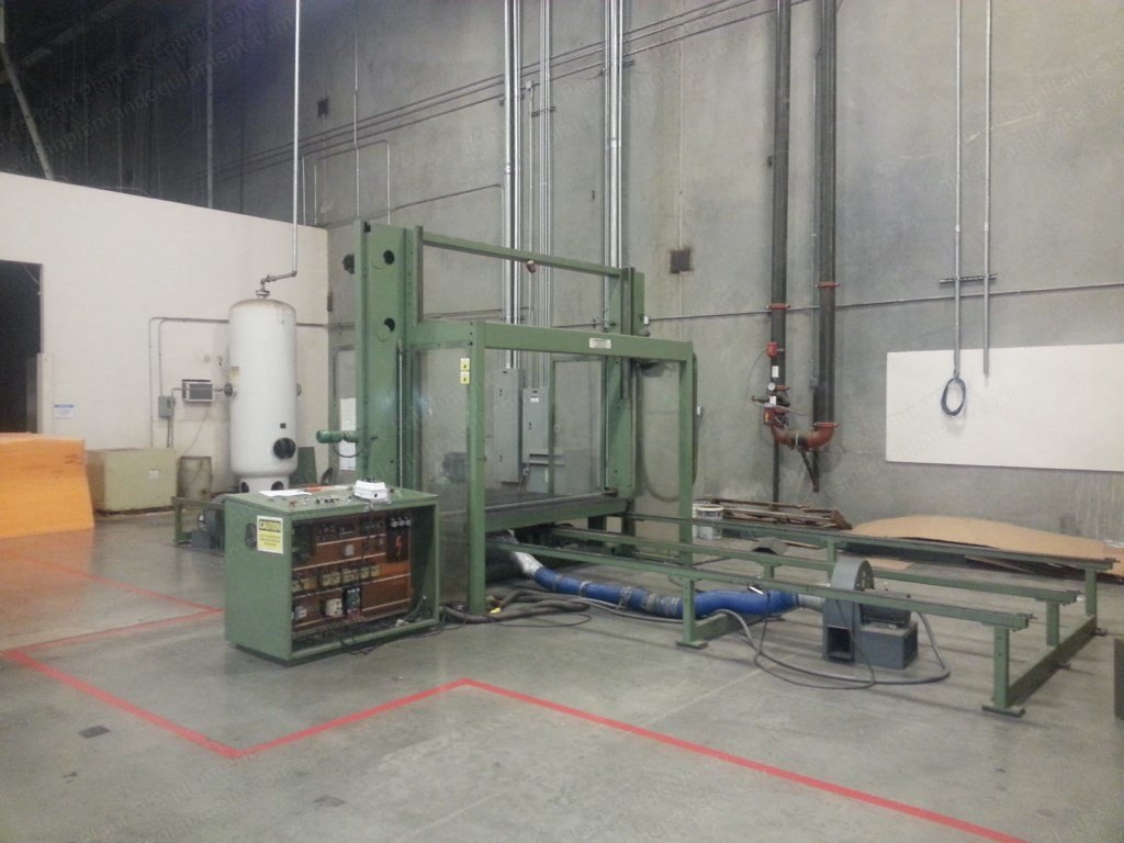 Fecken-Kirfel, Horizontal Foam Saw, 1982, 85" Width x 108" Length Capacity, Suction Table