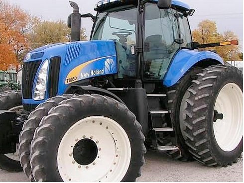 New Holland, T8050, 2010, 18 F Powershift, Luxury Cab, Twin Flow Hydraulics