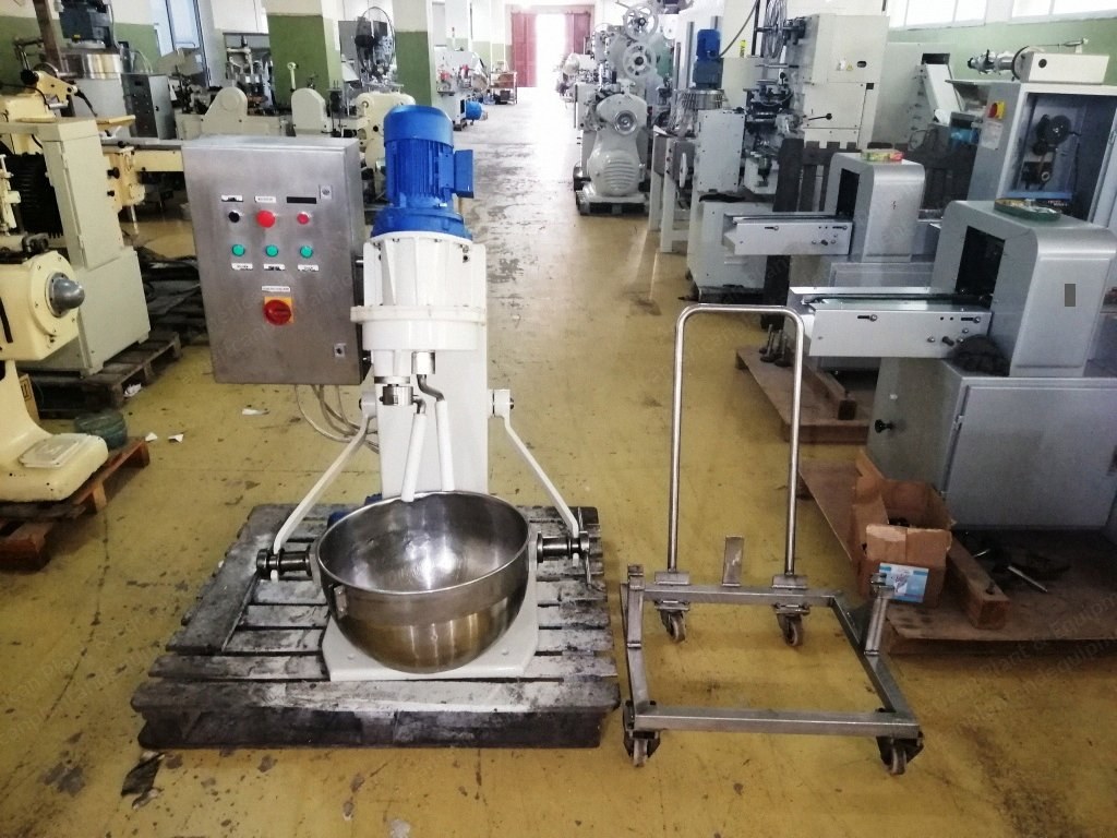 Ruffinatti Color Mixer, with Pan and Trolleys