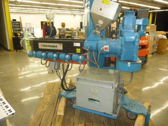 Davis Standard, DS15, 1998, 1.5 Inch Screw Diameter, 32:1 L/D, 14.5 HP