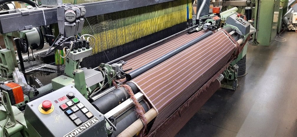 Dornier, HTV8/J, 1993, 2100mm Working Width, 8 Colors, Jacquard Weaving Machine