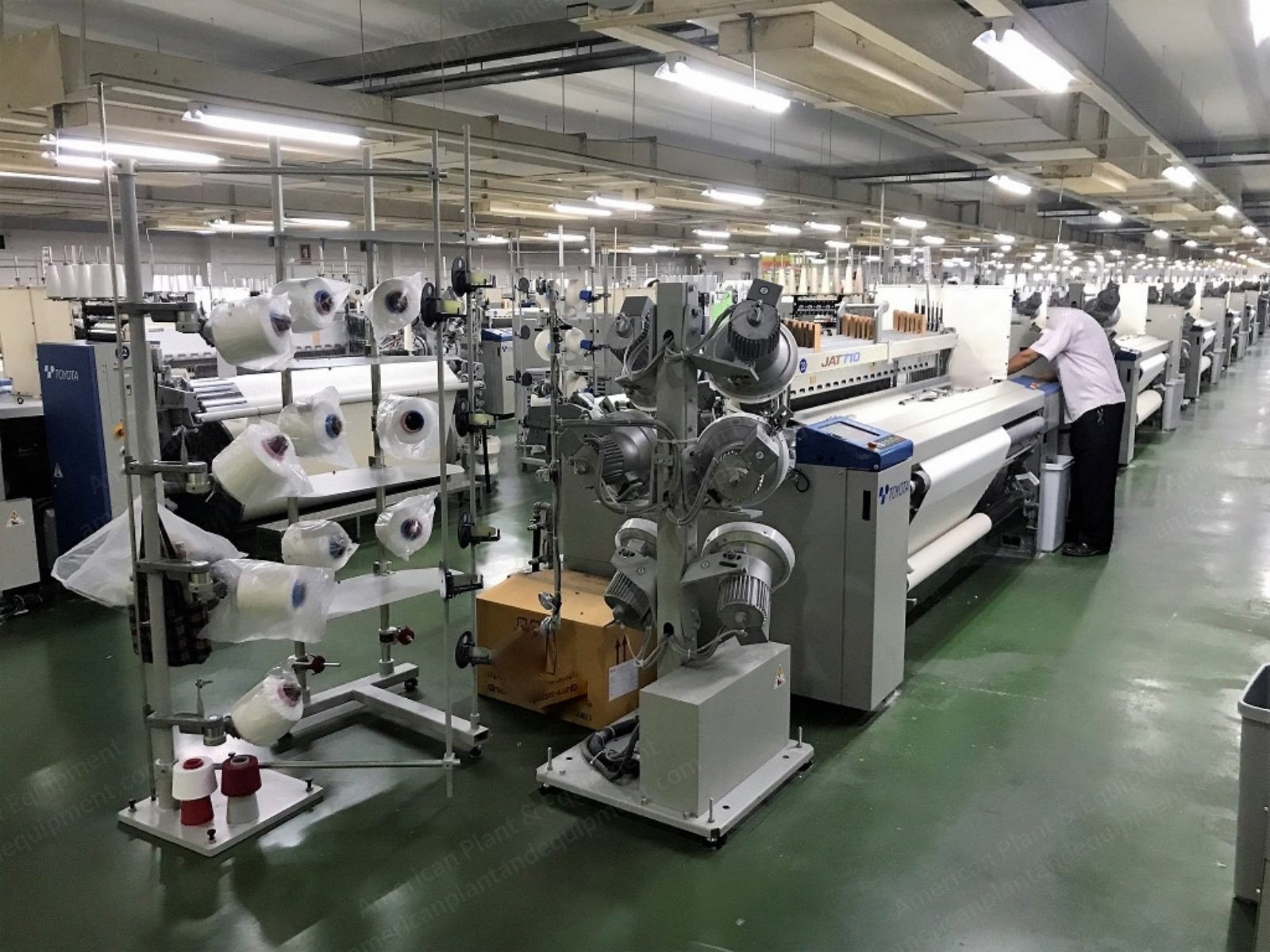 Toyota, T810, 2011, Air Jet Looms, 1900mm Working Width, 6 Colors, E-Shedding