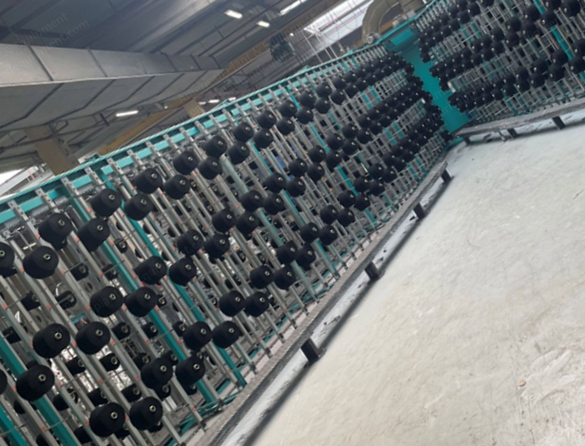 Karl Mayer, V Creel, 2005, 612 Bobbins, Gauge 360mm