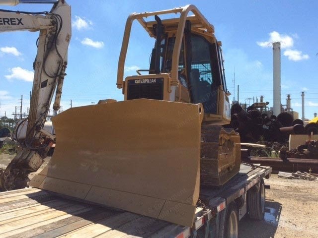 Caterpillar, D5GXL, 2006, Crawler Tractor, 4379 Hours, PAT Blade