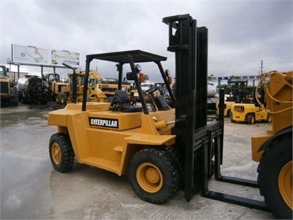 Caterpillar, DP70, 1999, 14500 lbs Capacity, Diesel, Side Shift, 146 inch 2-Stage Mast