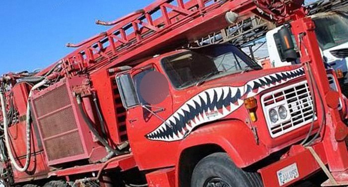 Schramm, T64HB, 1978, Detroit 8V92 Deck Engine, GHH 750 CFM Compressor, Mounted on GMC 7500 Truck
