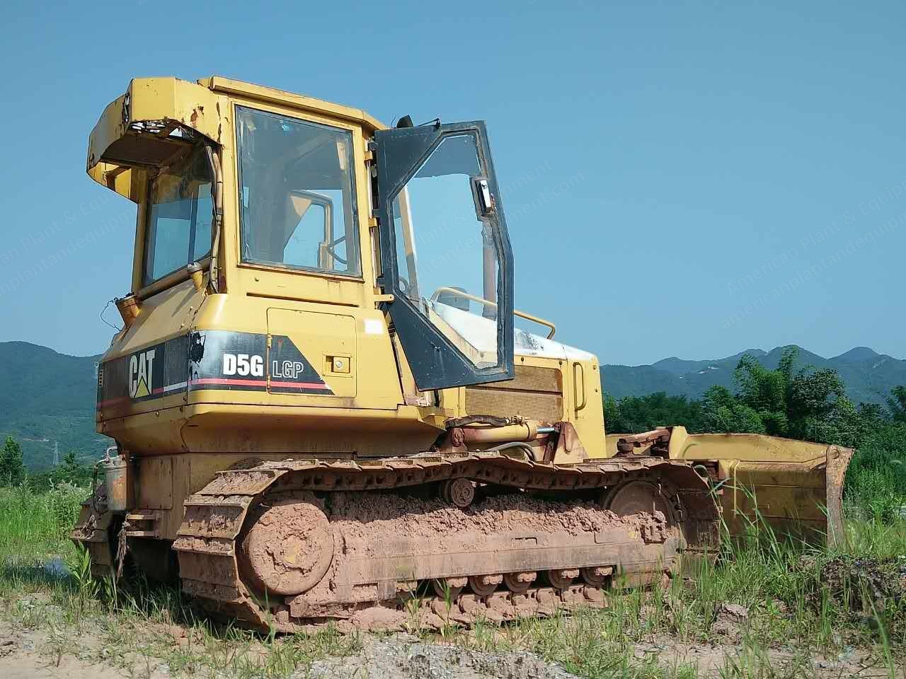 Caterpillar, D5G LGP, Dozer, Ripper, 4500 Hours