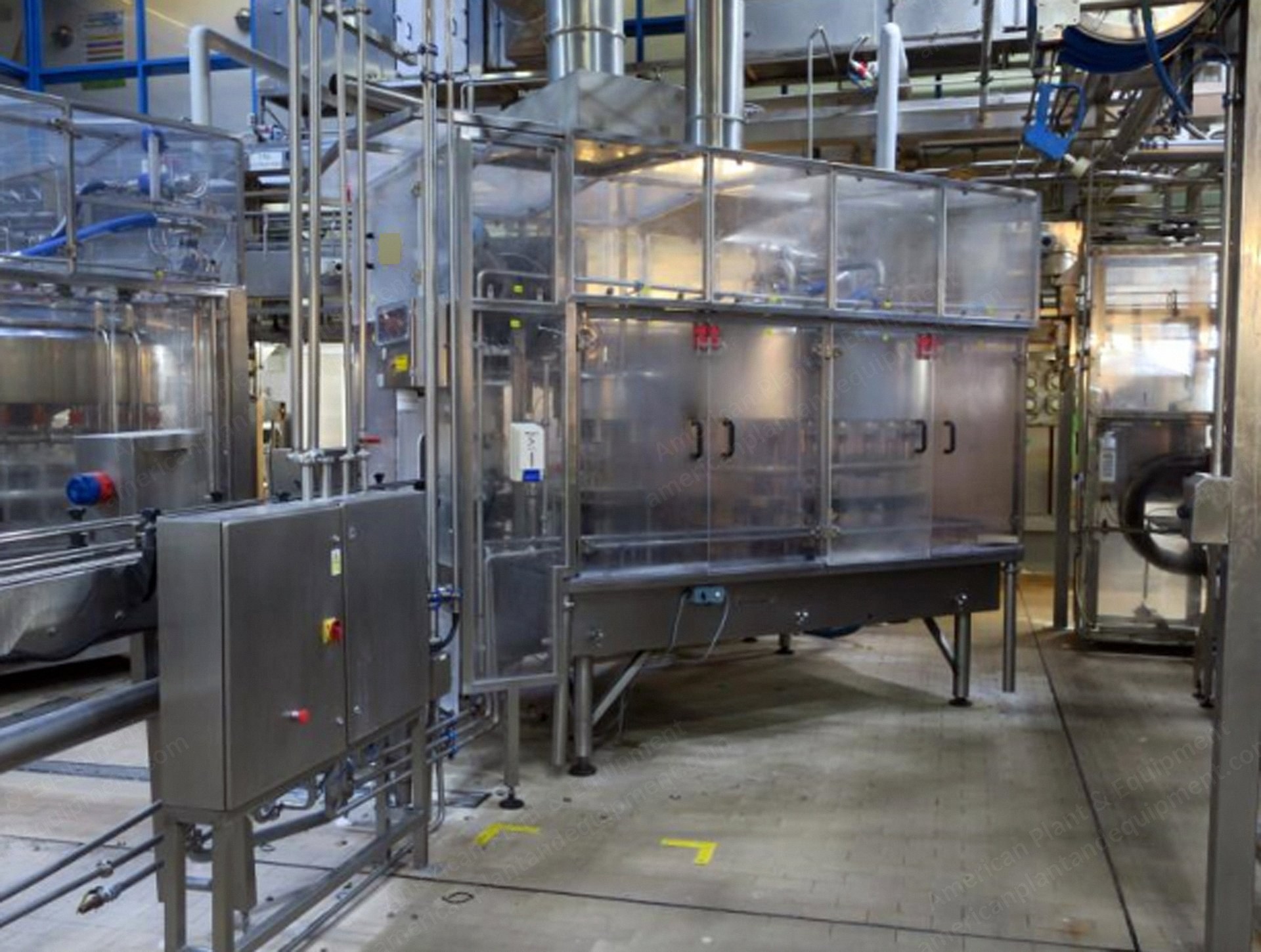 Filmatic, 32/8, Bottle Filling Machine, 32 Filling Heads, 8 Capping Heads, 180 bpm