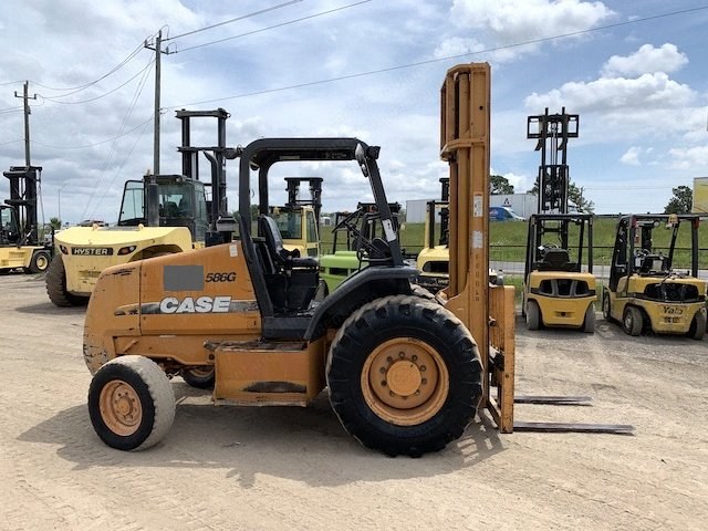 Case, 586G, 2005, Rough Terrain Forklift, 6000 lbs Capacity, 22' Triple Stage Mast, Diesel