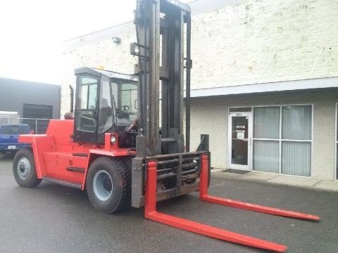 Kalmar, DCD-120-12, Forklift, 36,000 lbs Capacity, 216" Mast, 96" Forks