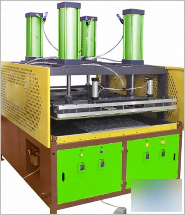 NovaStar, LD009A-1, Cushion and Pillow Compressing and Packaging Machine, 1.5kW, 360 units/hour, 1600x2000x800mm Sealing Size