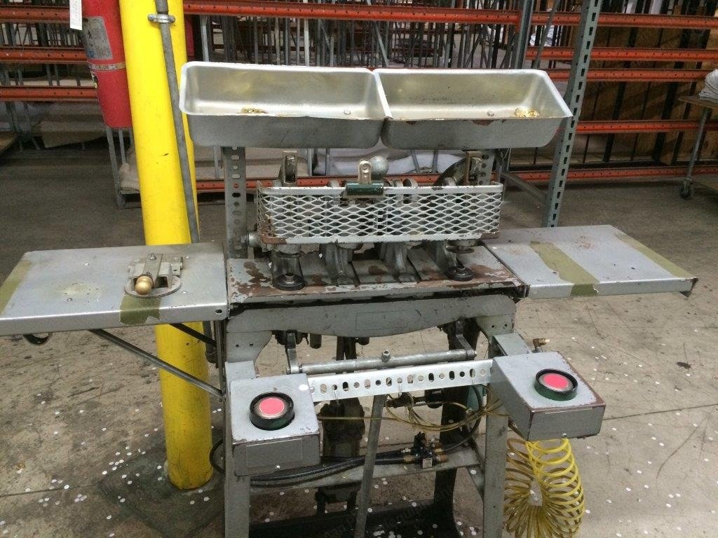Bechik, Handle Machine