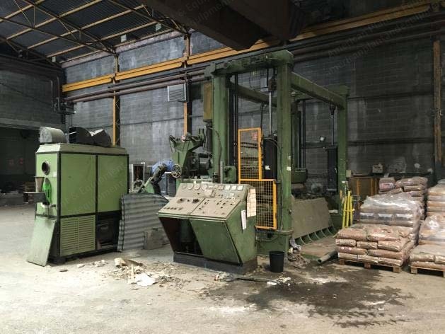 Emua Slitter Rewinder, 2500 to 2650mm Cutting Width, 1000 m/min, 2x 90 kW