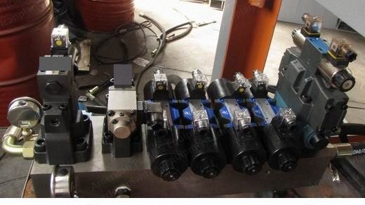 NovaStar, IM109, Max. 100L Capacity, 400 kN Clamping Force, 100mm Screw Diameter