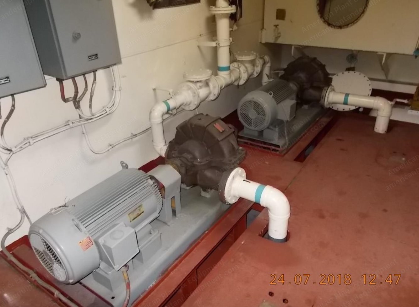 Reverse Osmosis Water Purification System Barge, 300,000 GPD, 120ft Length, 2x Caterpillar 3406 Pumps
