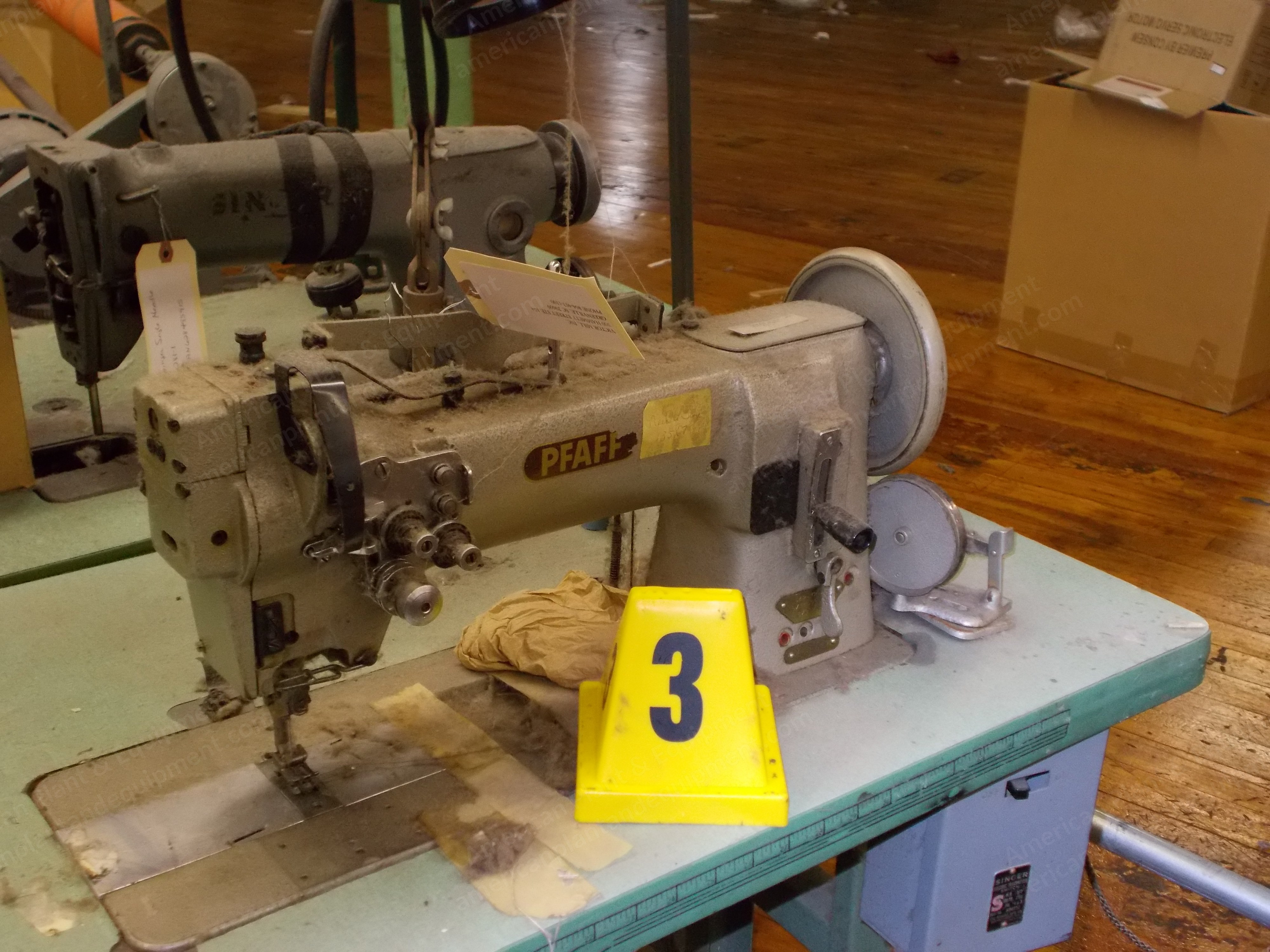 Pfaff, Double Needle Sewing Machine