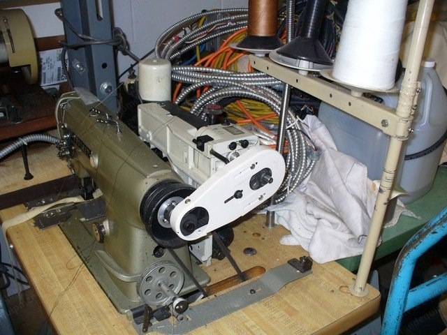 Brother Sewing Head, 2 Needles, with Puller