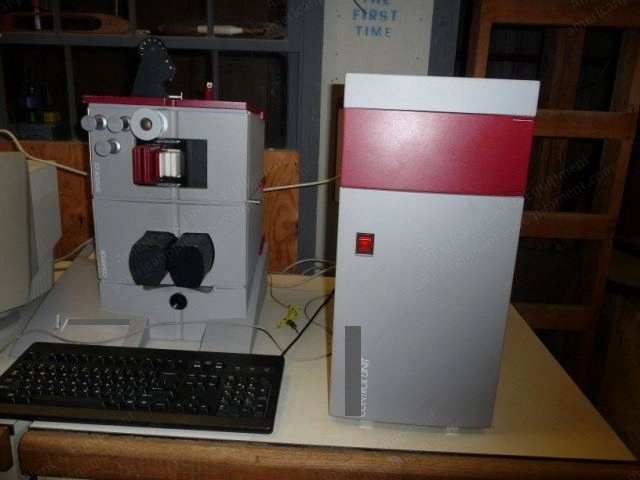 Uster, UT4 SE, 1999, Yarn Evenness Tester, Control Unit, Cabinet with Sensor CE, Package Stands
