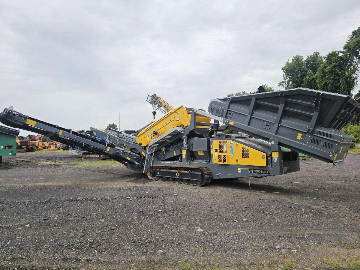 Rubblemaster, HS5000M, 2022, Mobile 2-Deck 3-Way Split Screener