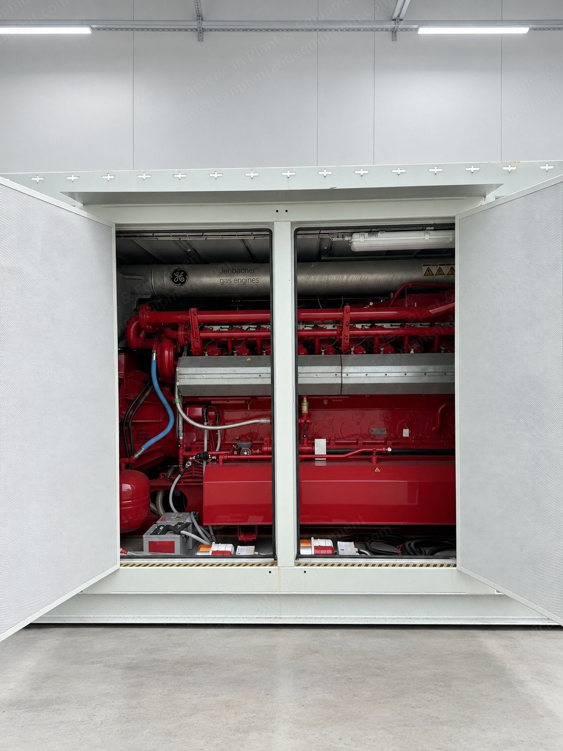 Jenbacher, JGS 320 GS-N.L, Containerized Natural Gas Generator Set, 999 kW, 50 Hz